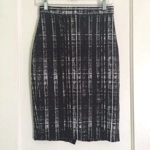 Banana Republic graphic print stretch pencil skirt
